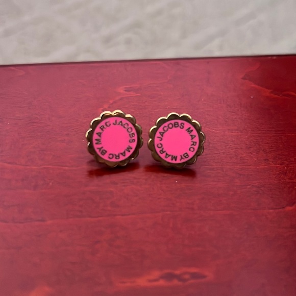 3/$15 👯♀️✨ Pink Marc by Marc Jacobs Stud Earrings